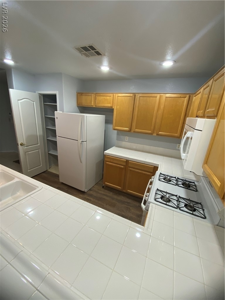 2325 Windmill Parkway - Photo 15