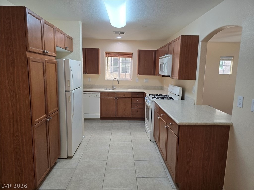 9160 Column Court - Photo 0