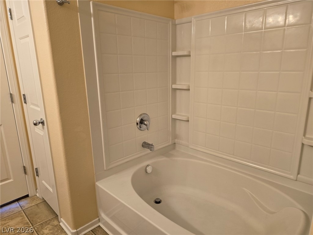 9160 Column Court - Photo 16