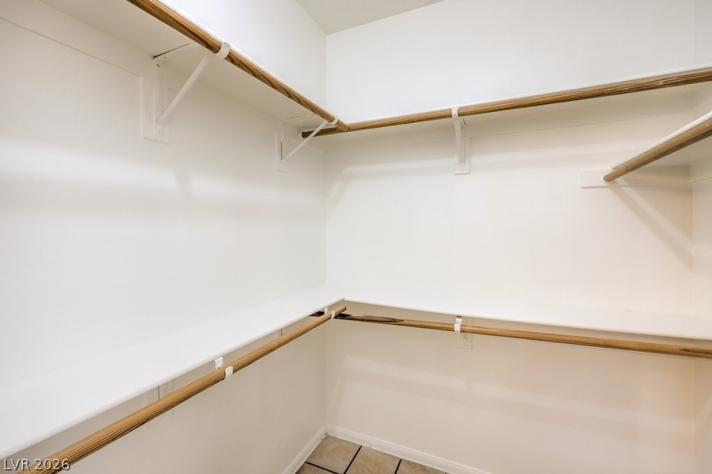 10540 Allthorn Avenue - Photo 21