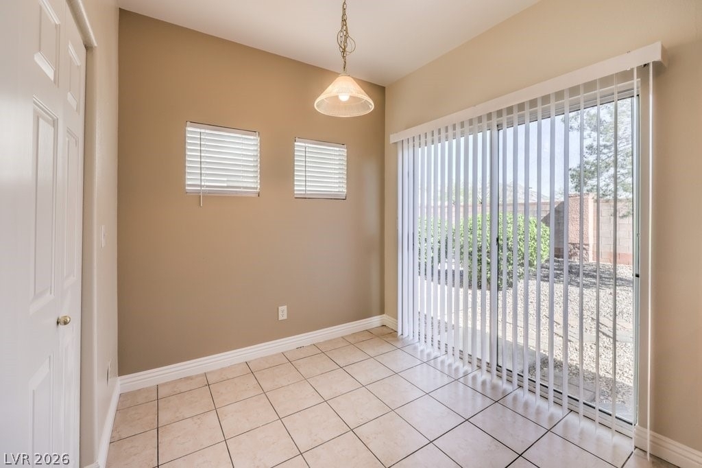 10540 Allthorn Avenue - Photo 11