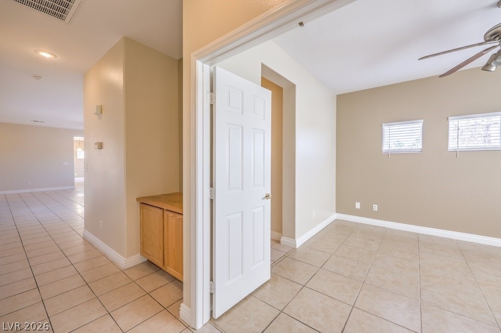 10540 Allthorn Avenue - Photo 14