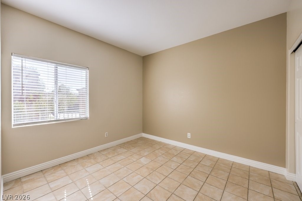 10540 Allthorn Avenue - Photo 23