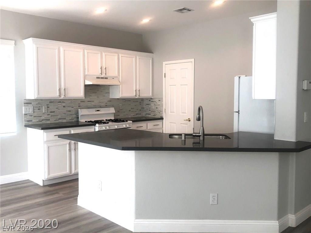 9769 Wailings Avenue - Photo 7