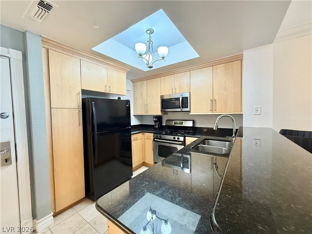 270 E Flamingo Road - Photo 6