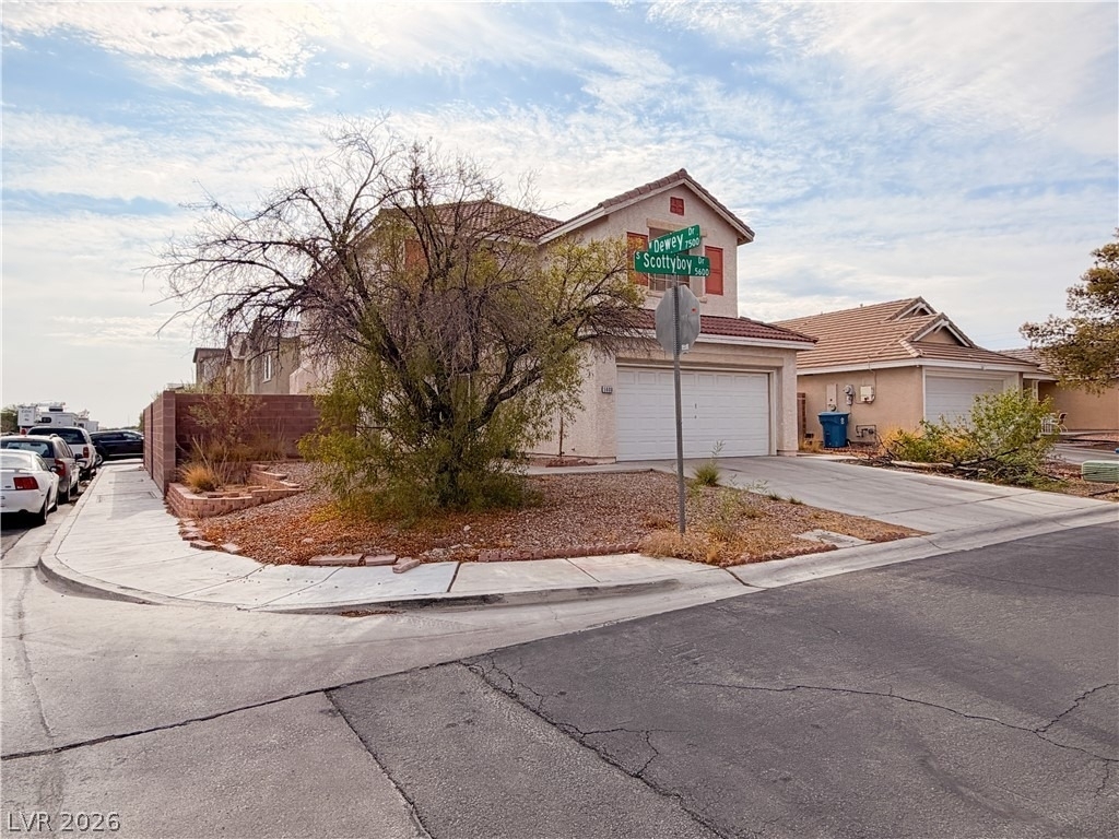 5608 Scottyboy Drive - Photo 2