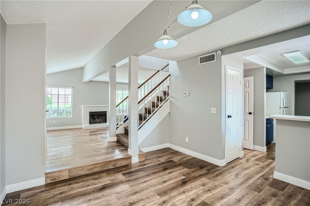 2910 Currant Lane - Photo 8