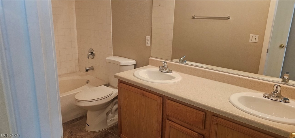 4841 Crystal Sword Street - Photo 7