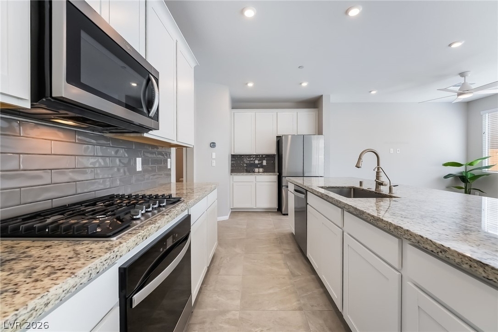 869 Greenspire Street - Photo 14
