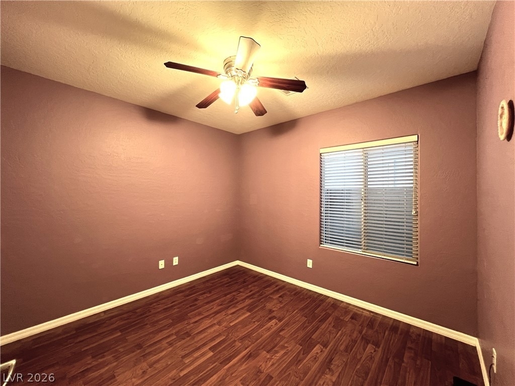 4205 Gliding Gulls Avenue - Photo 35