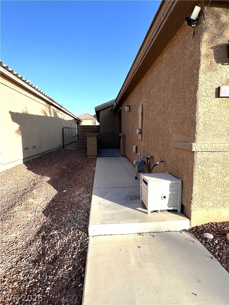 4205 Gliding Gulls Avenue - Photo 2