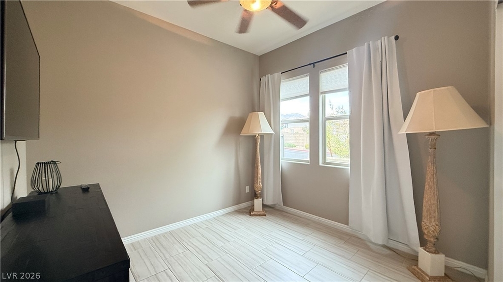 12389 Valley Chase Avenue - Photo 14