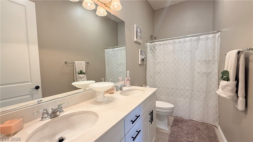 12389 Valley Chase Avenue - Photo 13