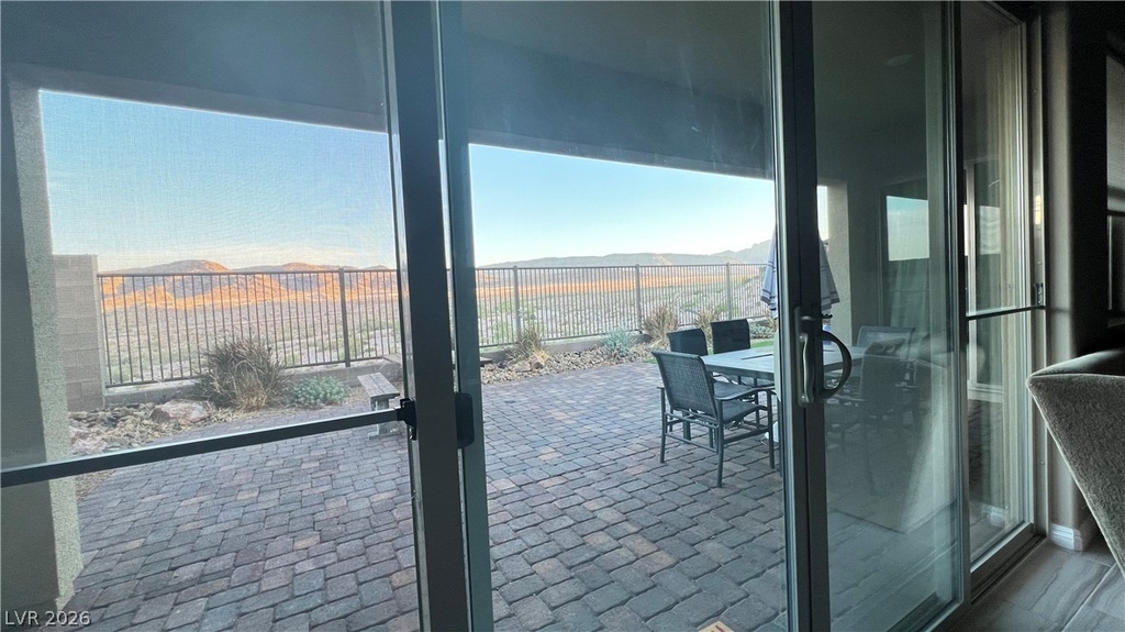 12389 Valley Chase Avenue - Photo 25