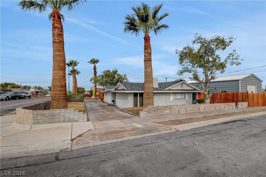 443 National Street - Photo 2