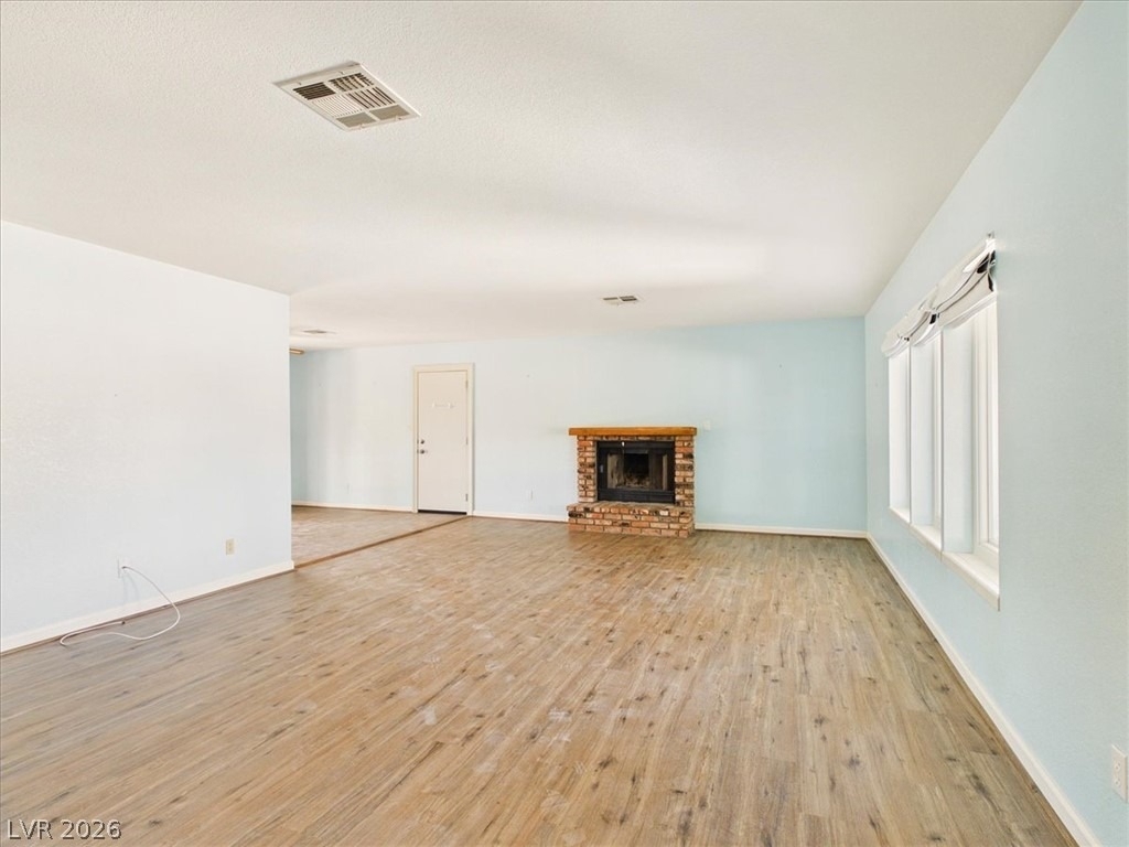 881 E Calvada Boulevard - Photo 3