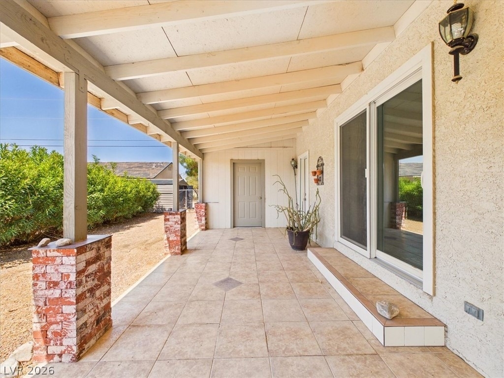 881 E Calvada Boulevard - Photo 42