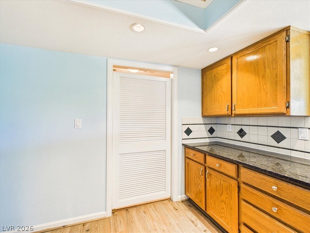 881 E Calvada Boulevard - Photo 17
