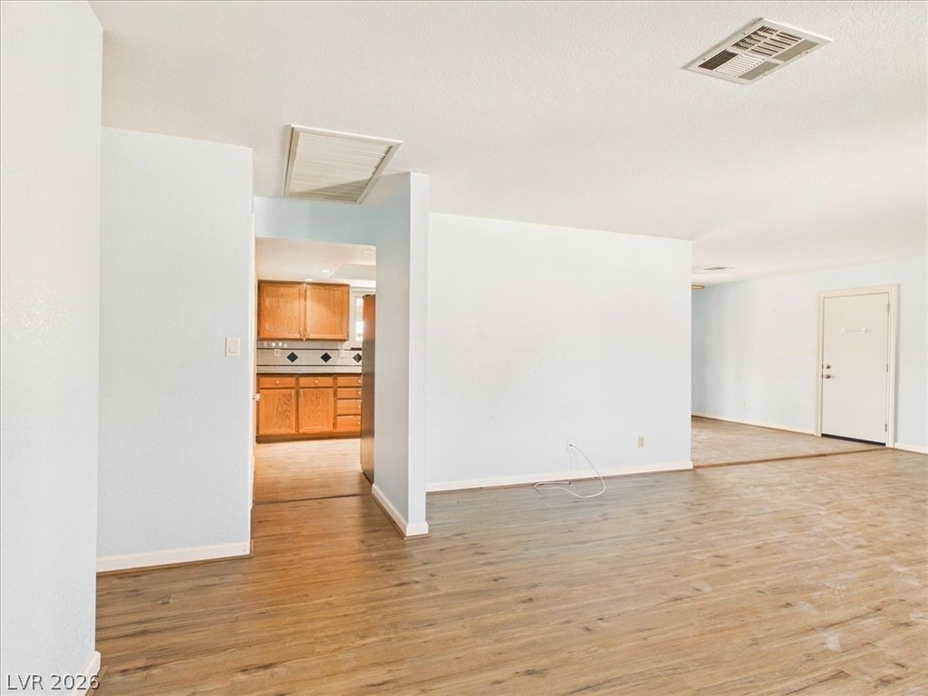 881 E Calvada Boulevard - Photo 4