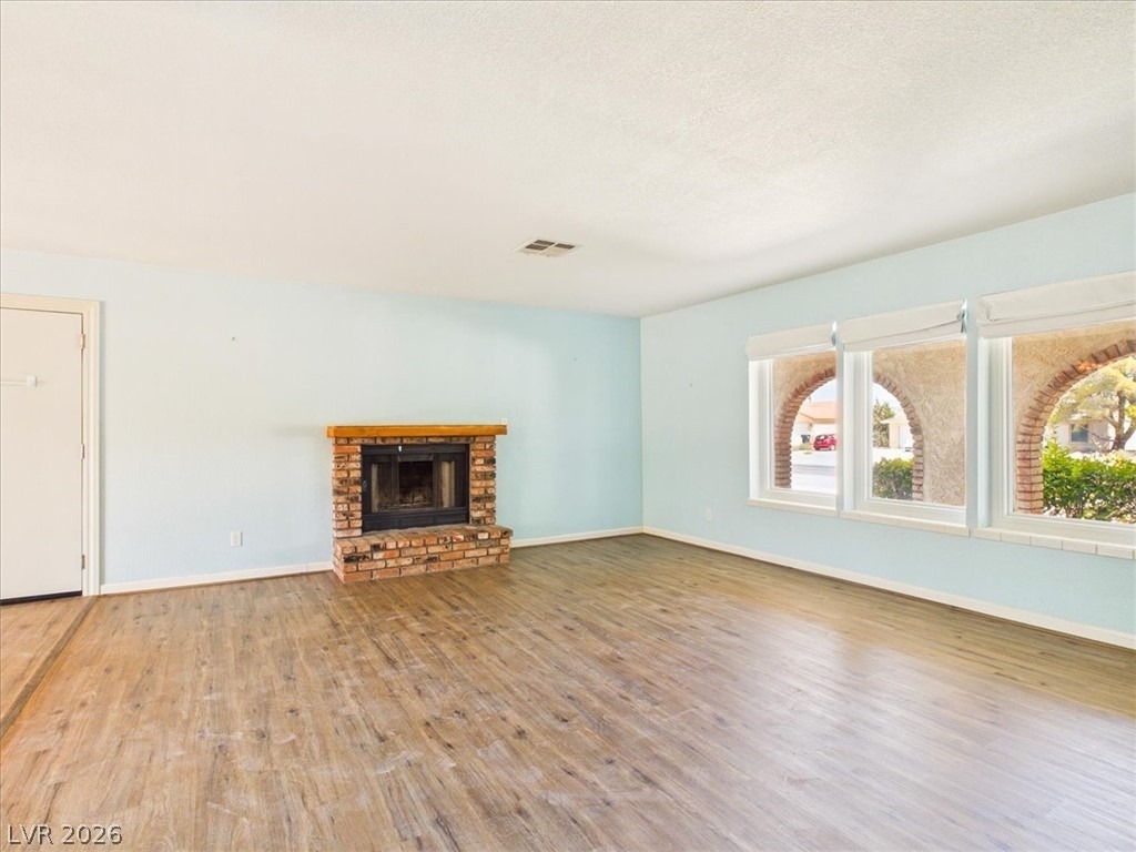 881 E Calvada Boulevard - Photo 5
