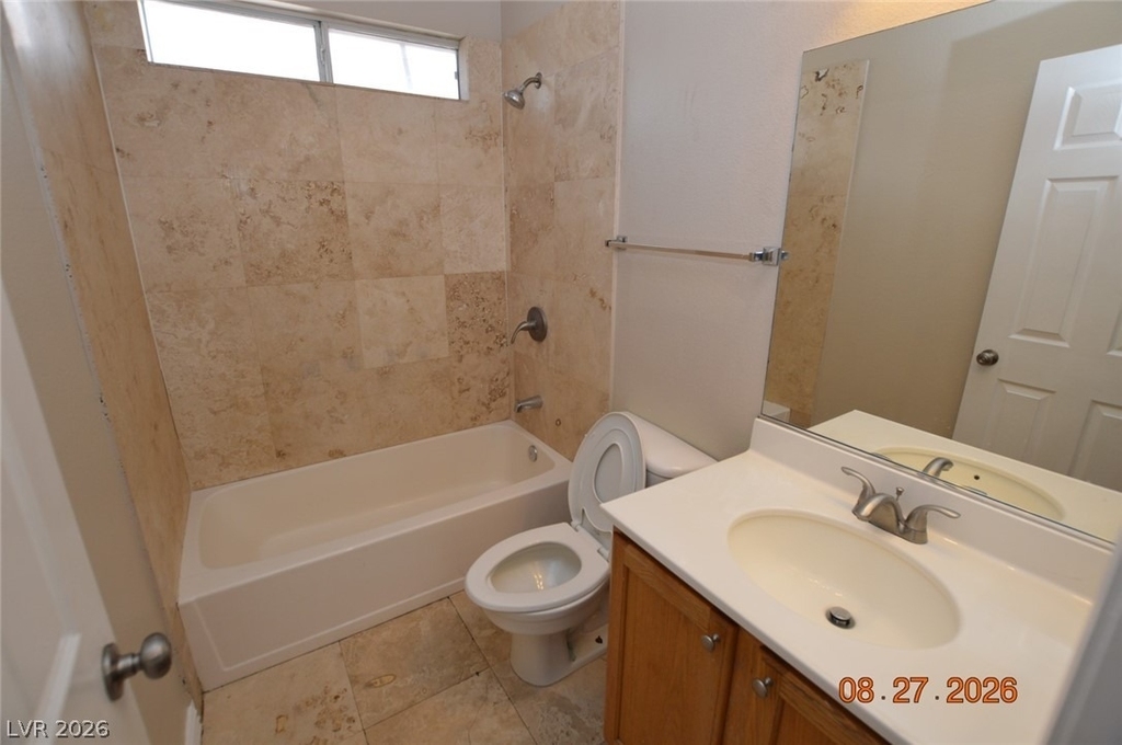 4634 Viareggio Court - Photo 15