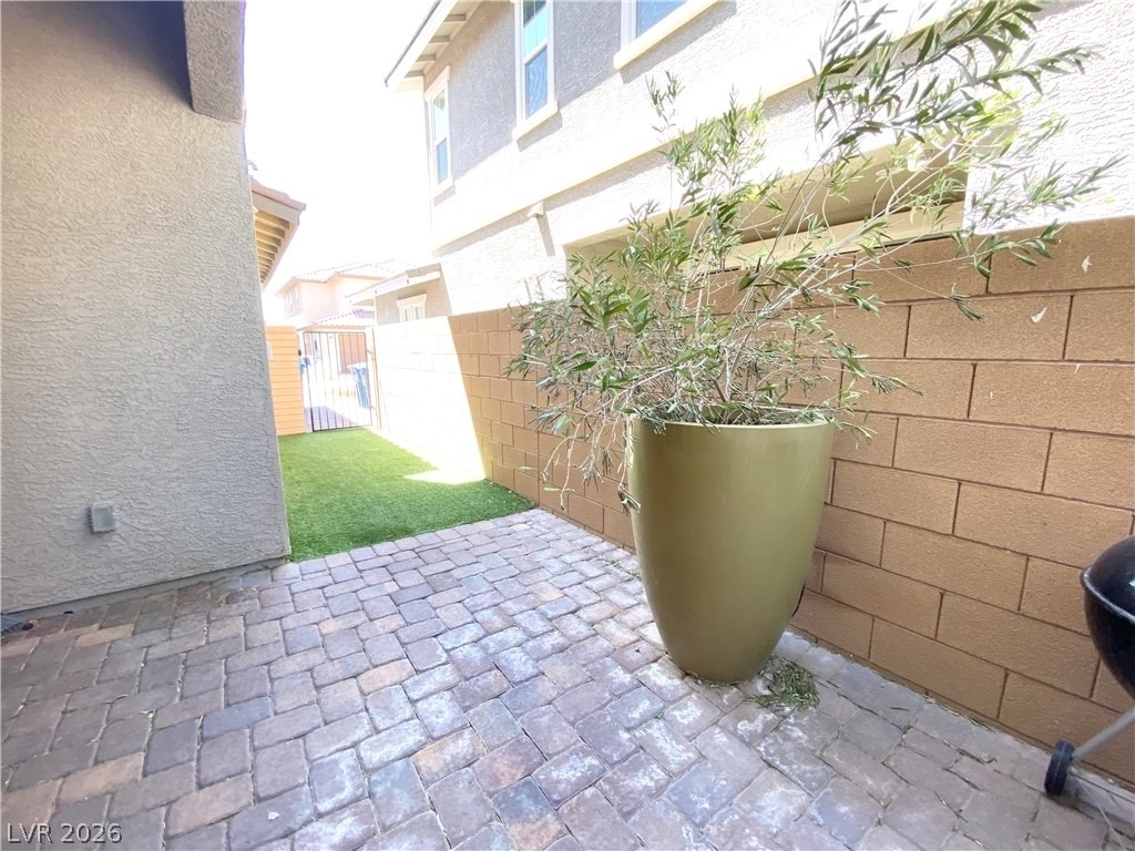 536 Celebratory Place - Photo 5