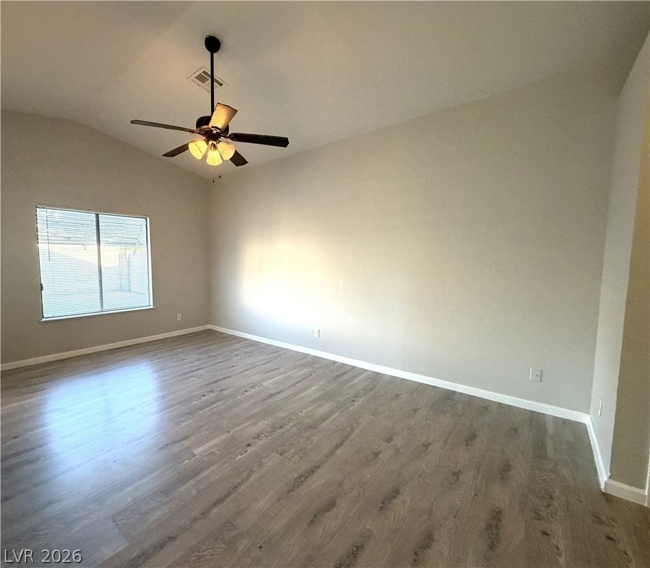 6705 Atwood Avenue - Photo 8