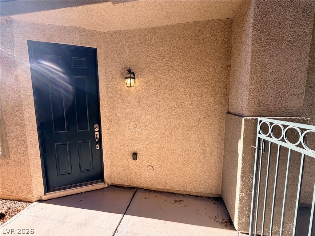 6535 Goldfield Street - Photo 2