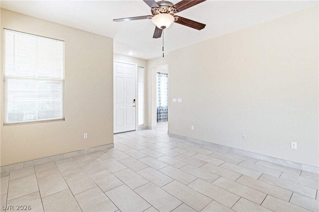 10051 Candy Bouquet Street - Photo 4