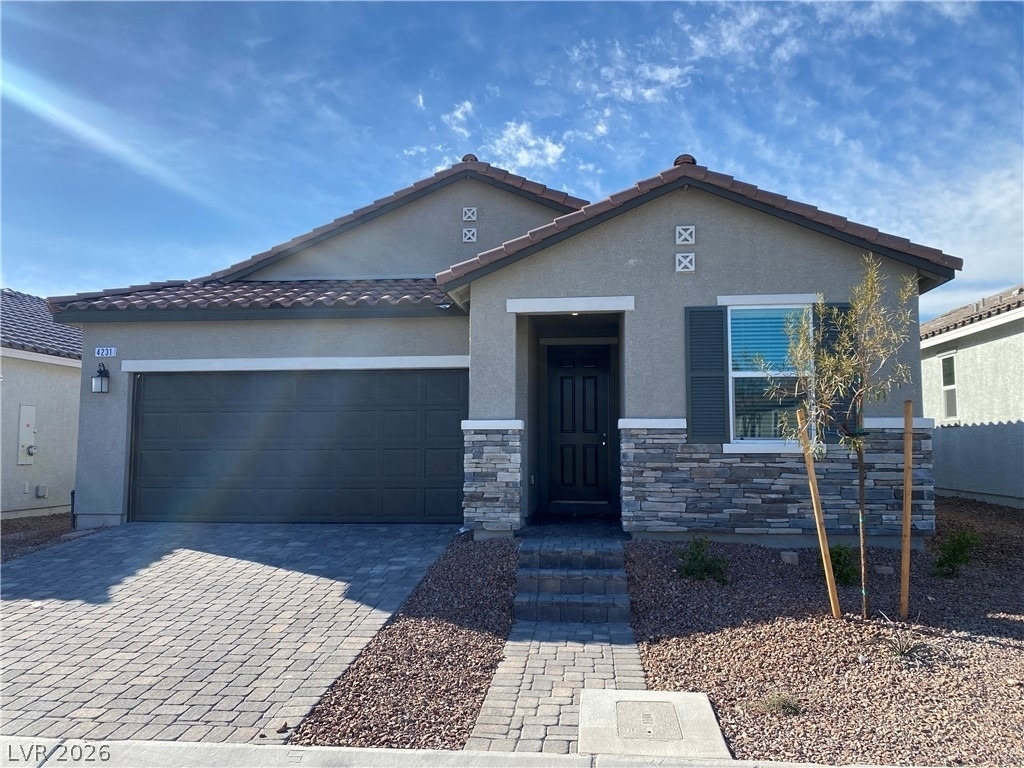 4231 Scarlet Cob Avenue - Photo 0