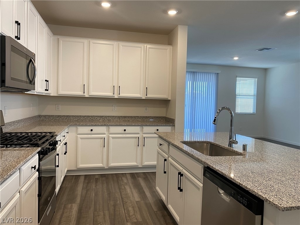 4231 Scarlet Cob Avenue - Photo 7