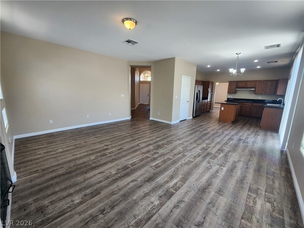 7748 Cascade Bluffs Court - Photo 16