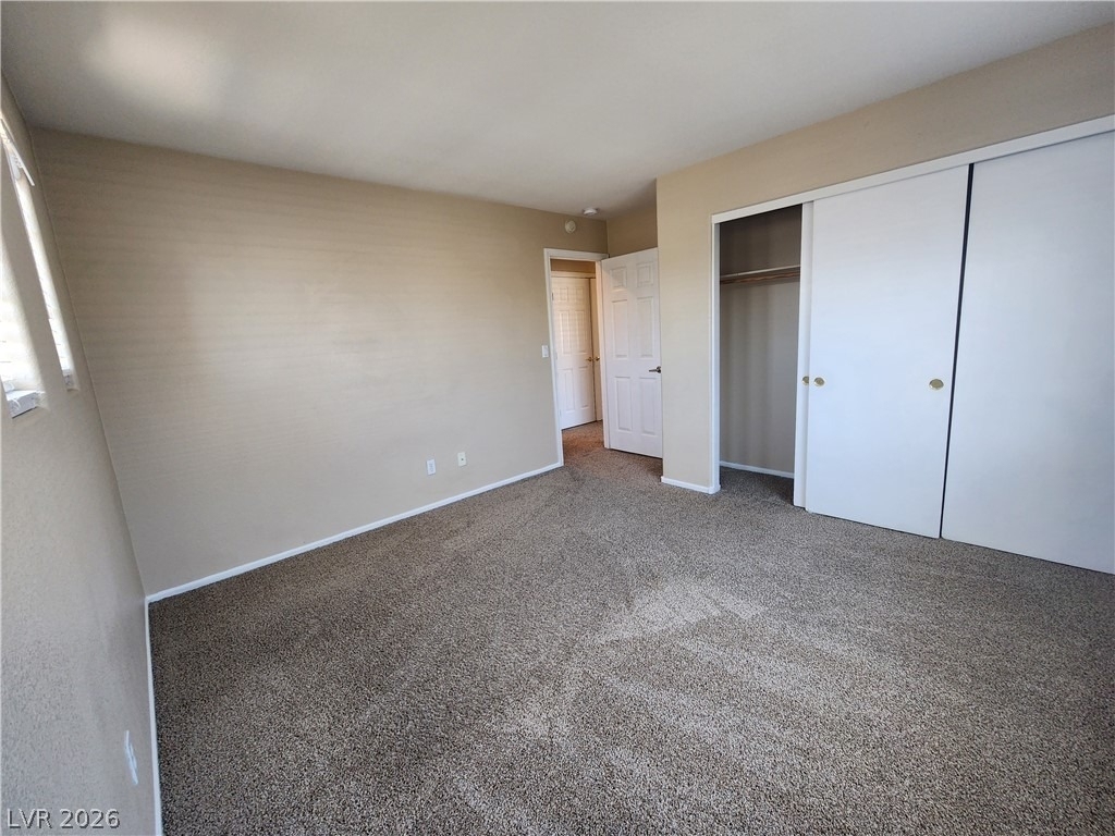 7748 Cascade Bluffs Court - Photo 35