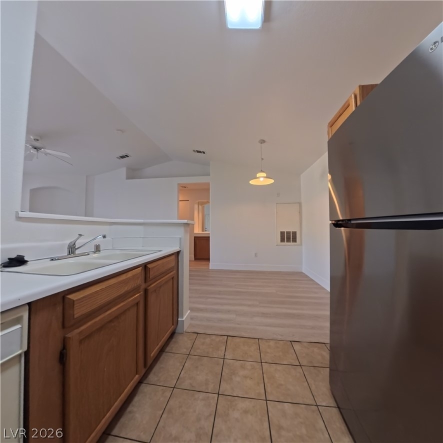5415 W Harmon Avenue - Photo 10