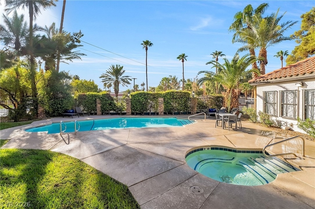 3135 S Mojave Road - Photo 19
