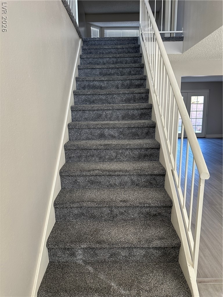 126 Elegante Way - Photo 1