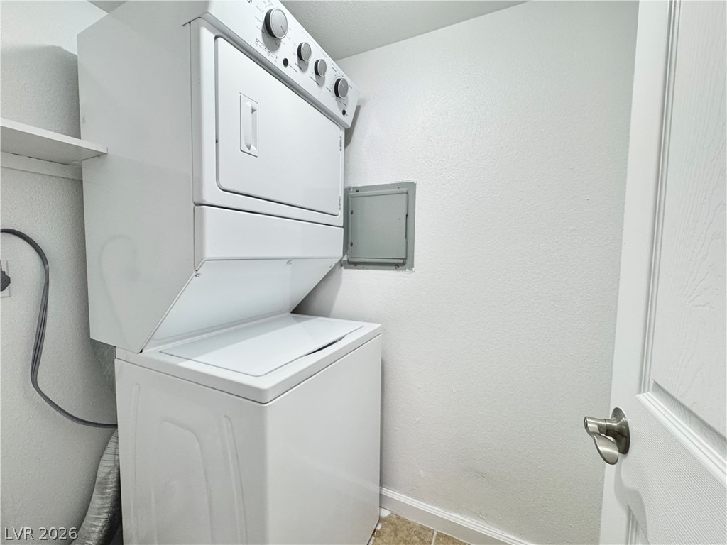 2920 Siki Court - Photo 5