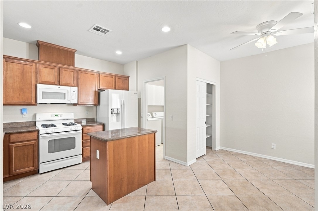 8852 Regatta Bay Place - Photo 27
