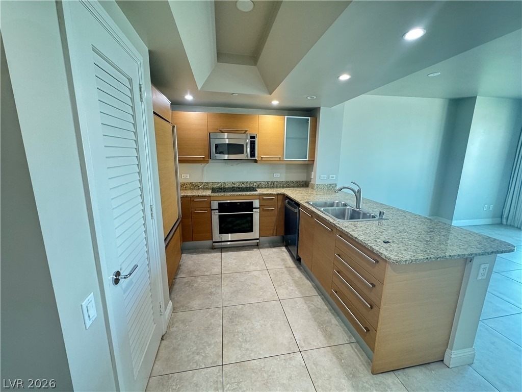 222 Karen Avenue - Photo 2