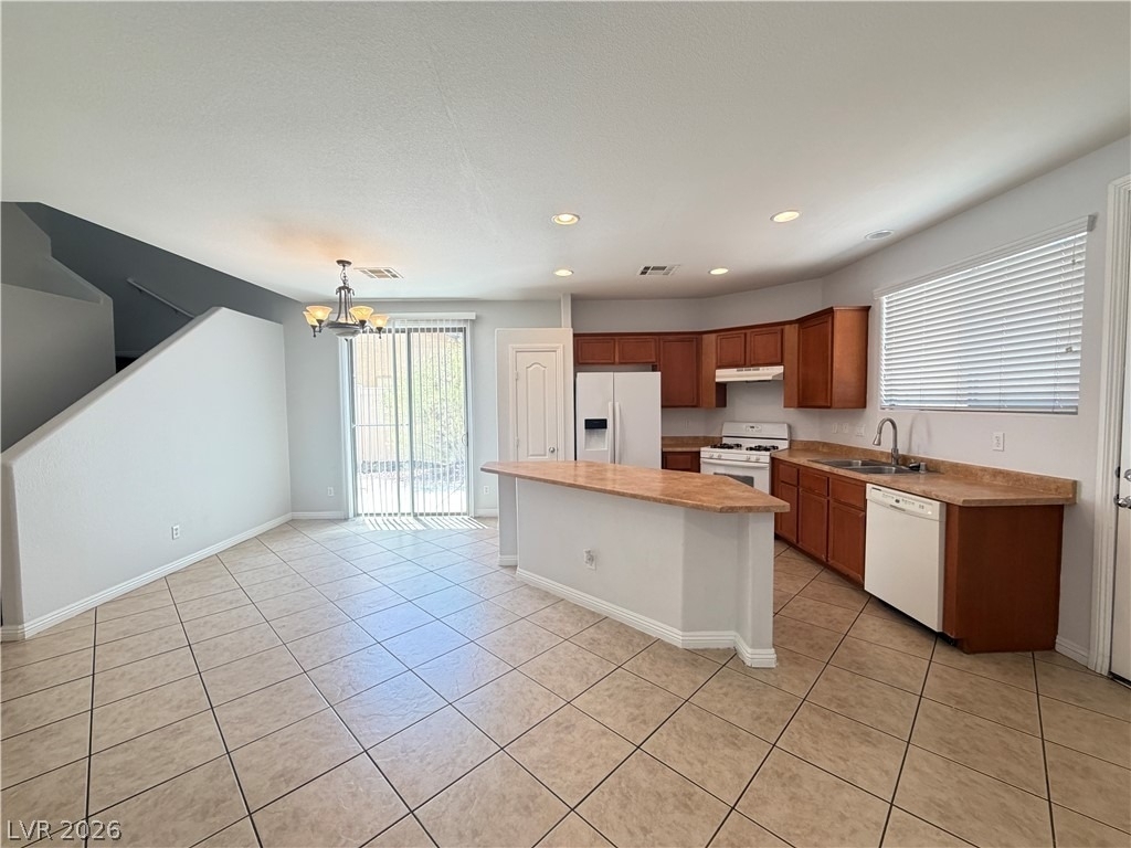 3525 Remington Grove Avenue - Photo 4