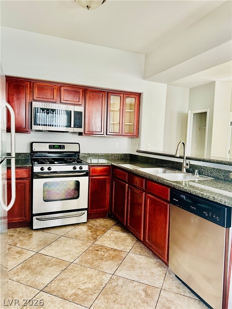 10217 King Henry Avenue - Photo 9