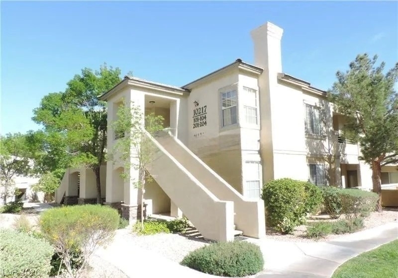 10217 King Henry Avenue - Photo 1