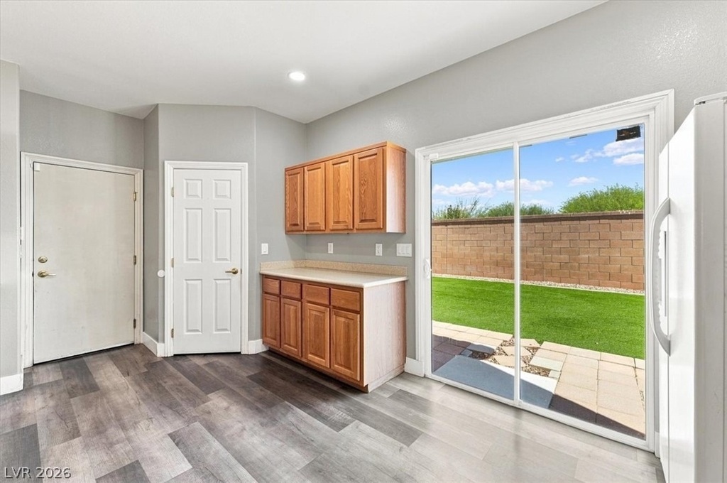 9466 Marshall Creek Street - Photo 4