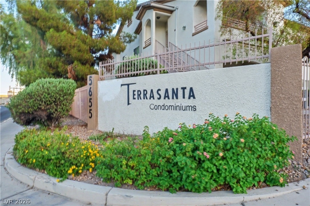 5655 E Sahara Avenue - Photo 9