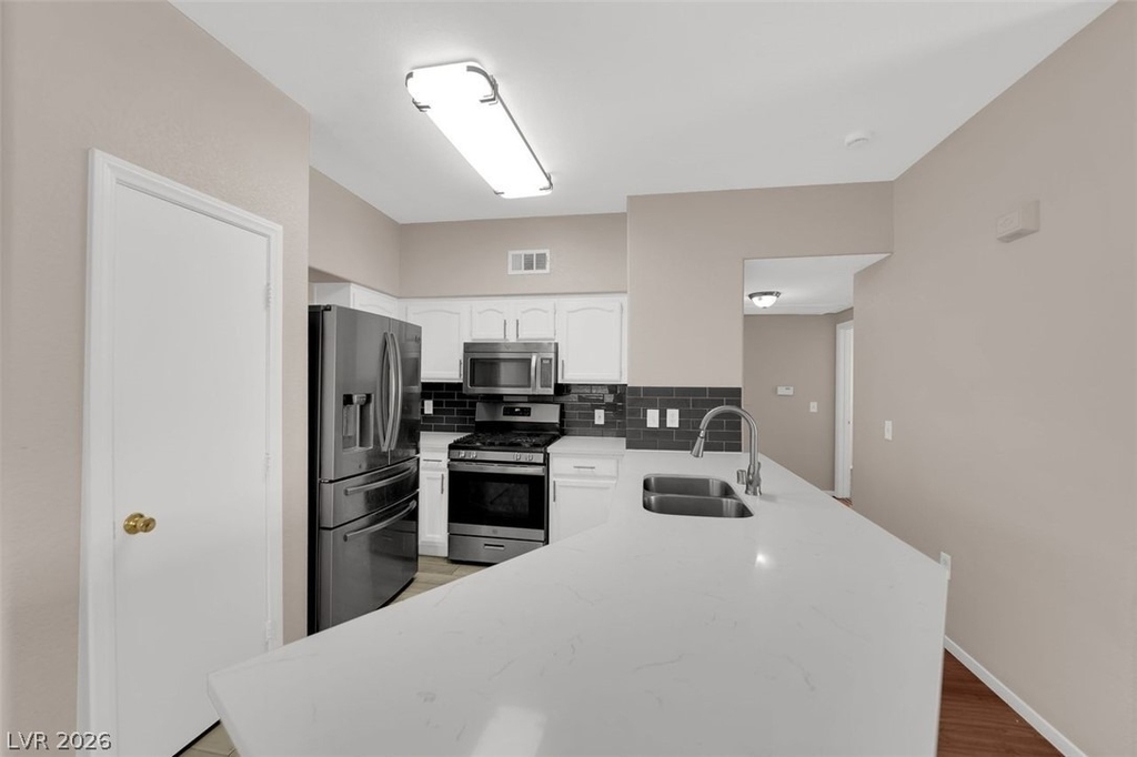 3400 Cabana Drive - Photo 3