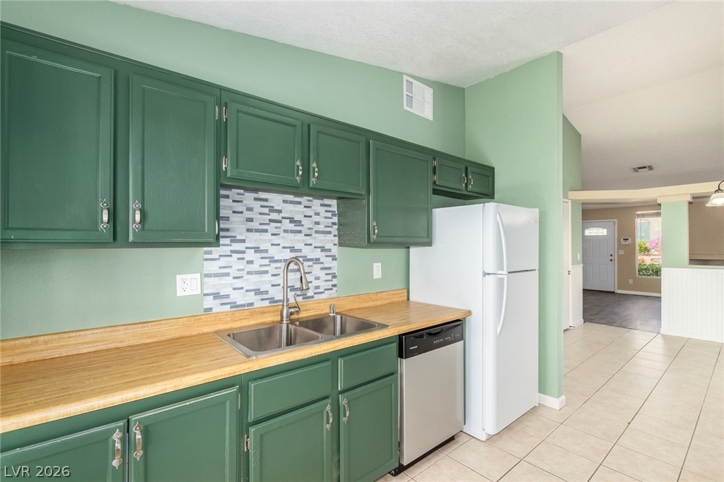 616 Jonathan Glen Way - Photo 13