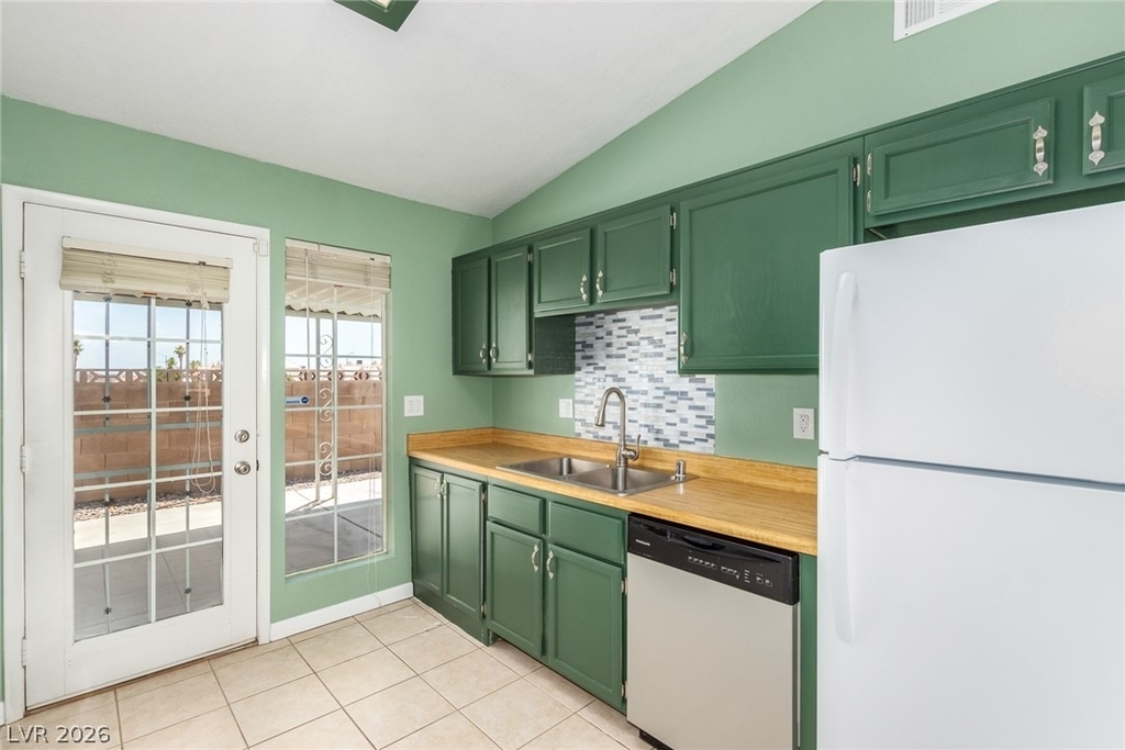 616 Jonathan Glen Way - Photo 12