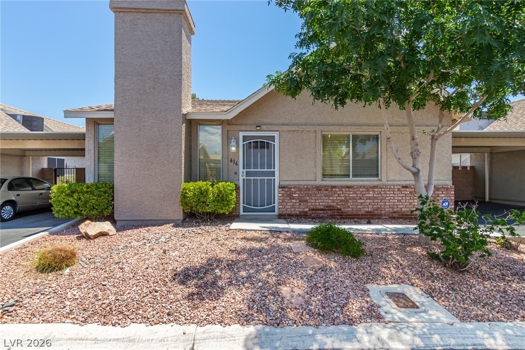 616 Jonathan Glen Way - Photo 0