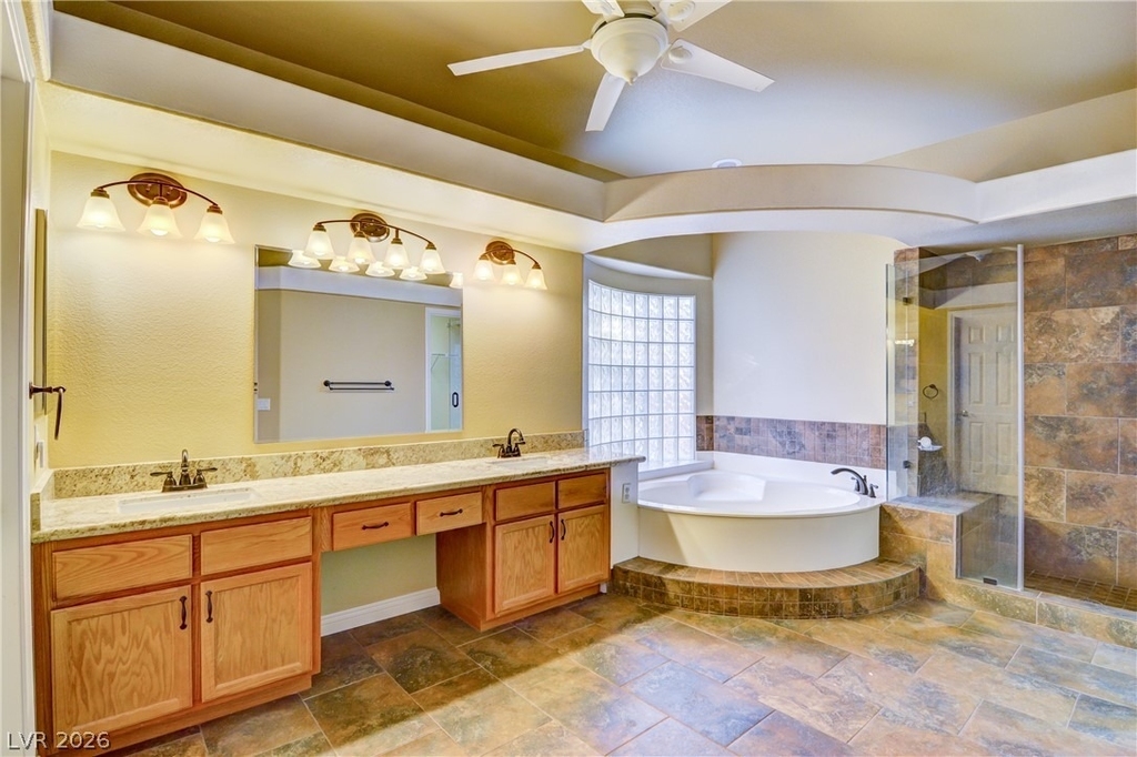 7525 Avalon Bay Street - Photo 11