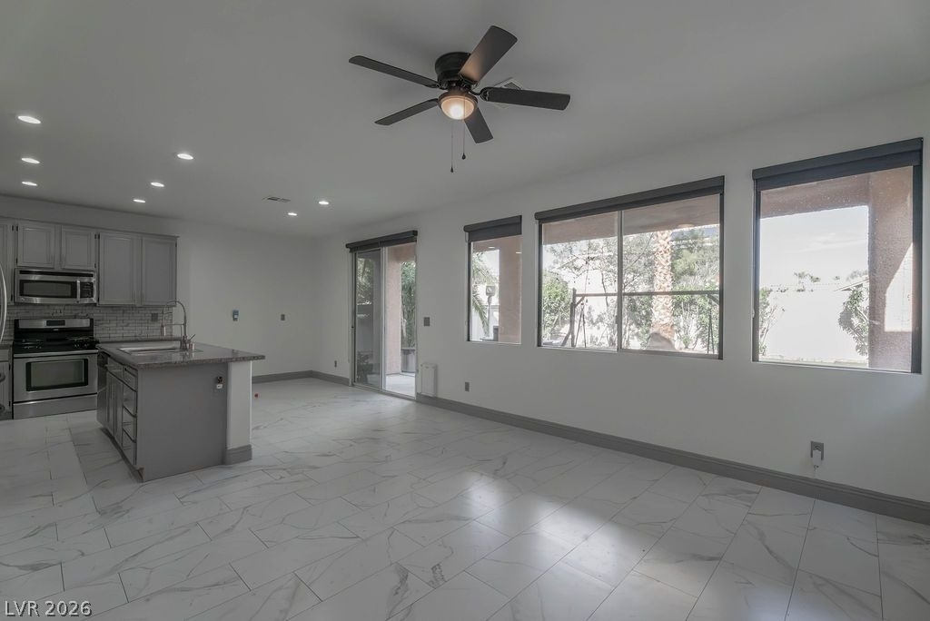 9796 Altadena Street - Photo 8
